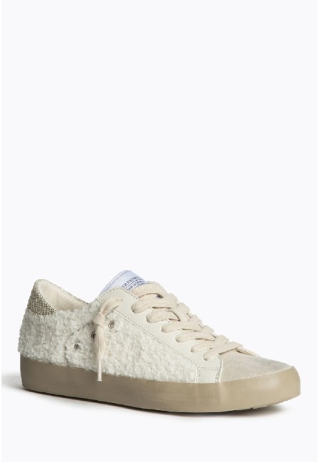 Zapatillas deportivas blancas con borreguito y detalle dorado | Bluwer