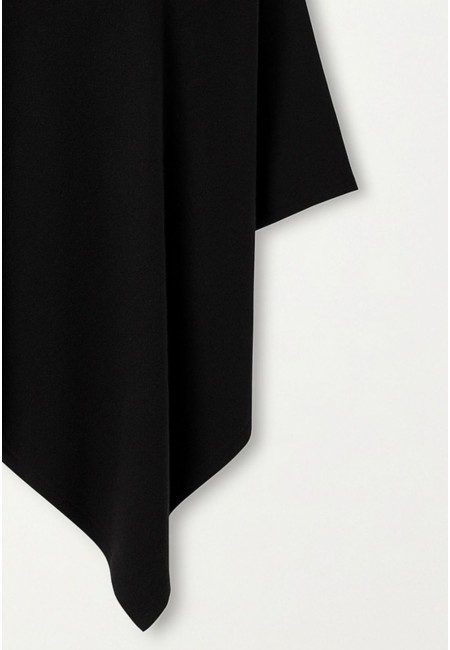 capa-negra-minimalista-punto-para-mujer 2