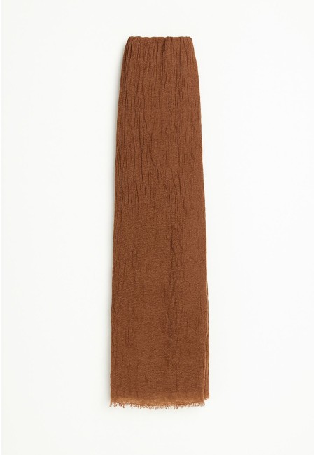 panuelo-marron-chocolate-lana-viscosa-textura-arrugada-bluwer
