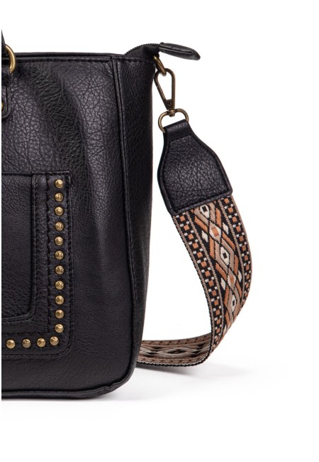Bolso negro mujer con tachuelas y correa étnica | Bluwer 2
