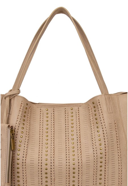 Bolso beige trenzado con tachuelas | Bluwer