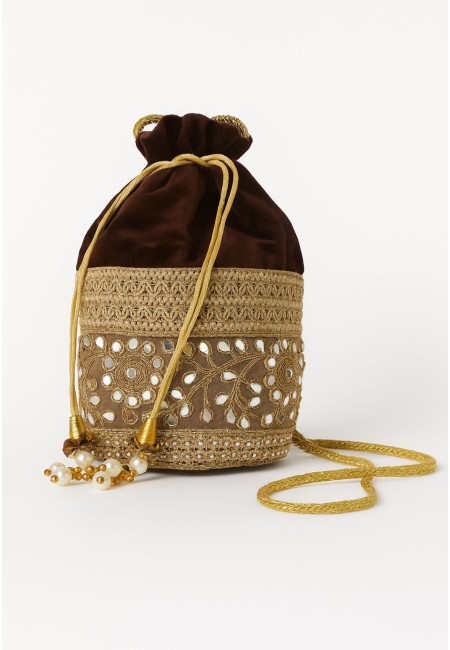 Bombonera bordada dorada en terciopelo marrón | Bluwer 2