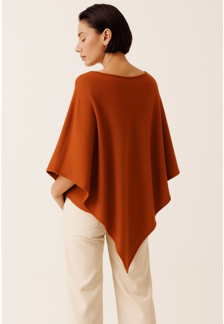 Capa de punto color caldera amplia y favorecedora | Bluwer
