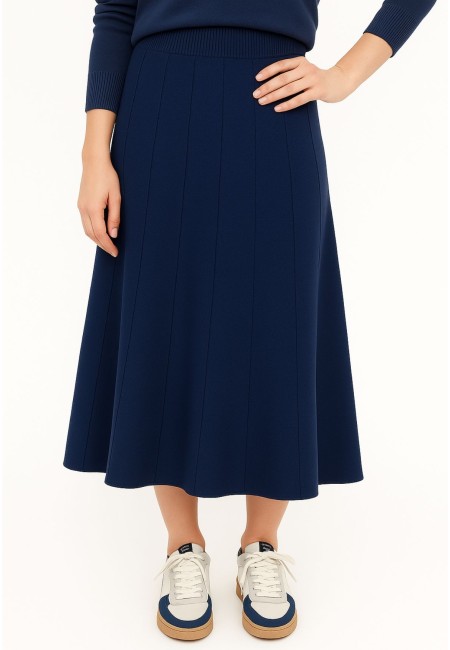 Falda de punto midi azul marino con vuelo elegante | Bluwer 2