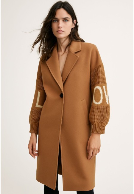 Abrigo camel con mangas de punto LOVE | Bluwer