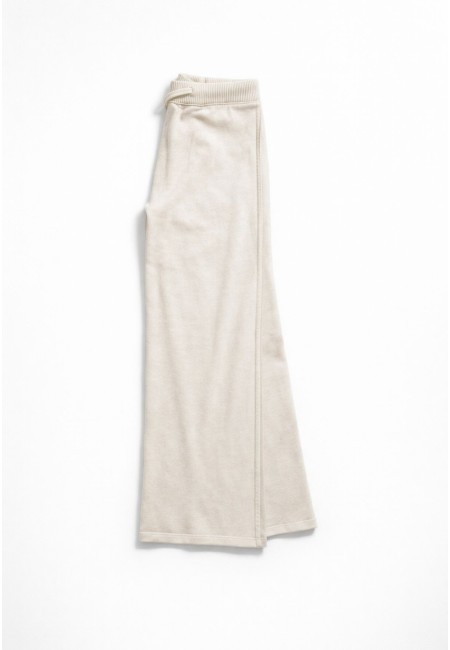 Conjunto de punto suave crudo con detalle trenzado | Bluwer