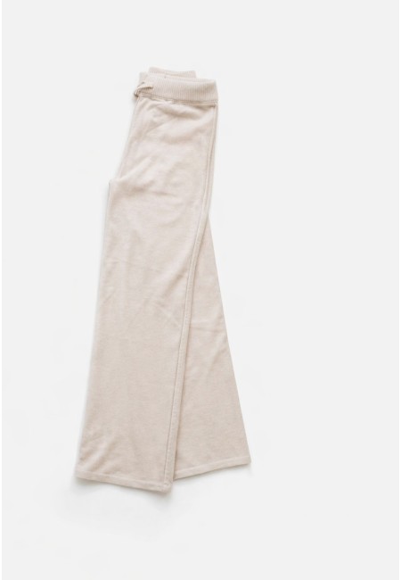 Conjunto de punto suave crudo con detalle trenzado | Bluwer