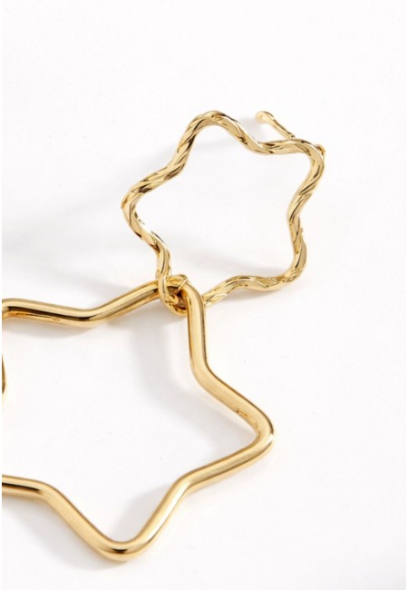 Pendientes dorados estrella de acero | Joyas minimal | Bluwer