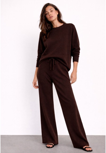 Conjunto de punto marrón chocolate mujer | Jersey largo y pantalón fluido | Bluwer