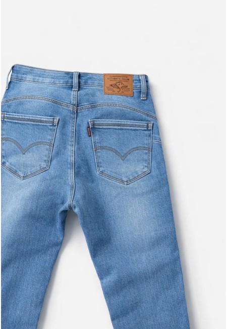 Vaqueros flare denim azul clásico
