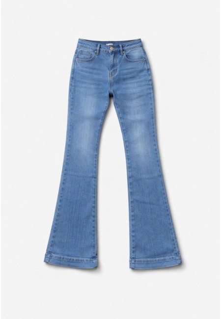 Vaqueros flare denim azul clásico 2
