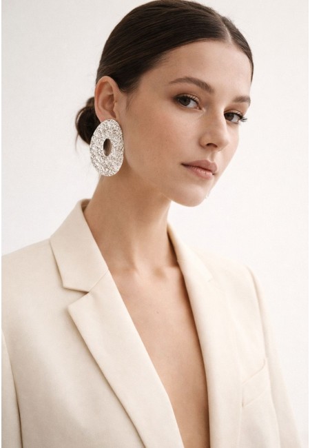 Pendientes dorados ovalados texturizados 2