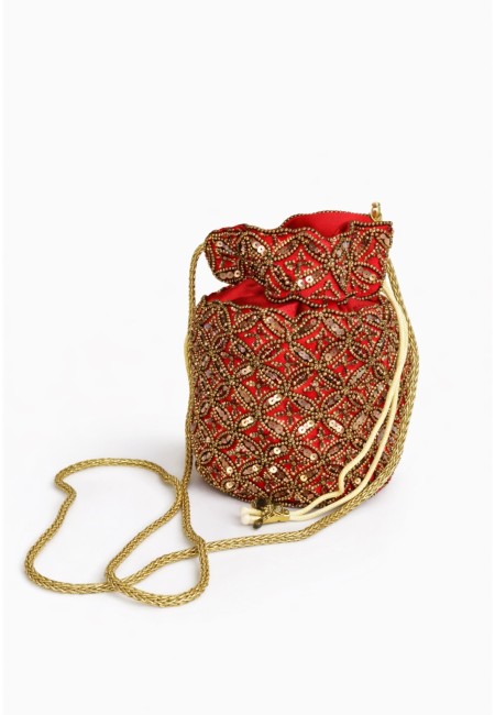 Bombonera roja bordada con lentejuelas doradas | Bluwer 2