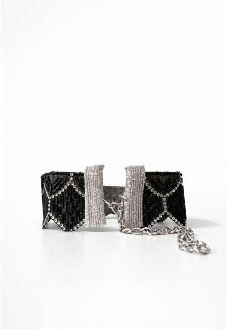 Collar cuello joya negro con cadena ajustable - pieza statement Bluwer