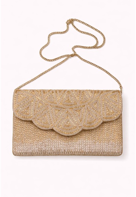 Clutch Dorado Artesanal con Abalorios y Cadena de Laton | Bluwer