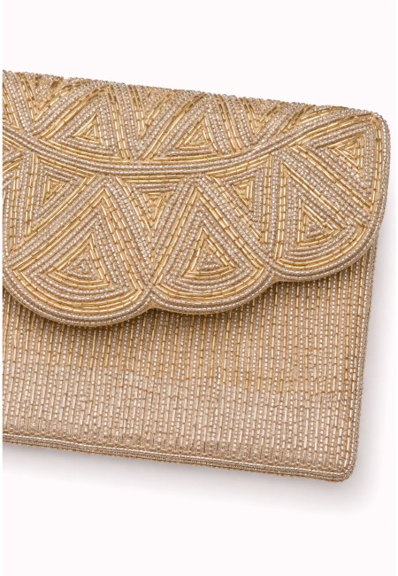 Clutch Dorado Artesanal con Abalorios y Cadena de Laton | Bluwer