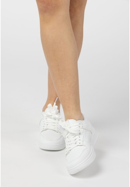 Zapatillas blancas deportivas mujer estilo casual | Bluwer 2