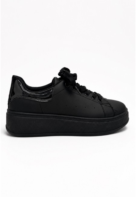 Zapatillas negras con plataforma y cuña interior | Bluwer