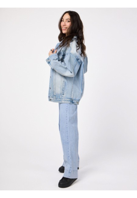 Chaqueta vaquera oversize con efecto desgastado | Bluwer