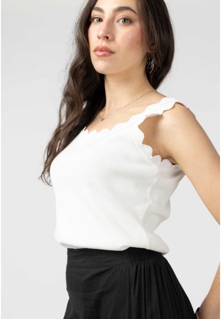 Top blanco de punto con ondas – Wave | Bluwer