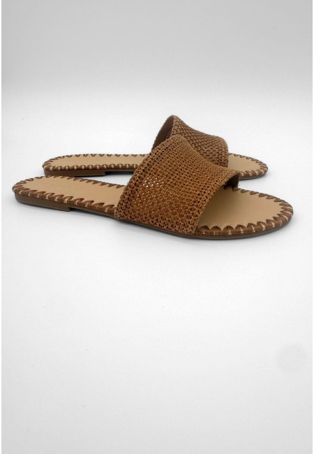 Sandalias planas tipo pala camel – Diseño veraniego cómodo | Bluwer 2