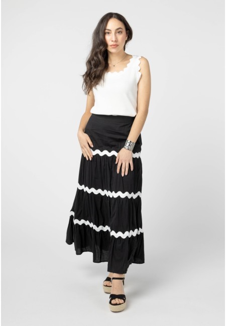 Falda midi blanca con detalles negros | Bluwer